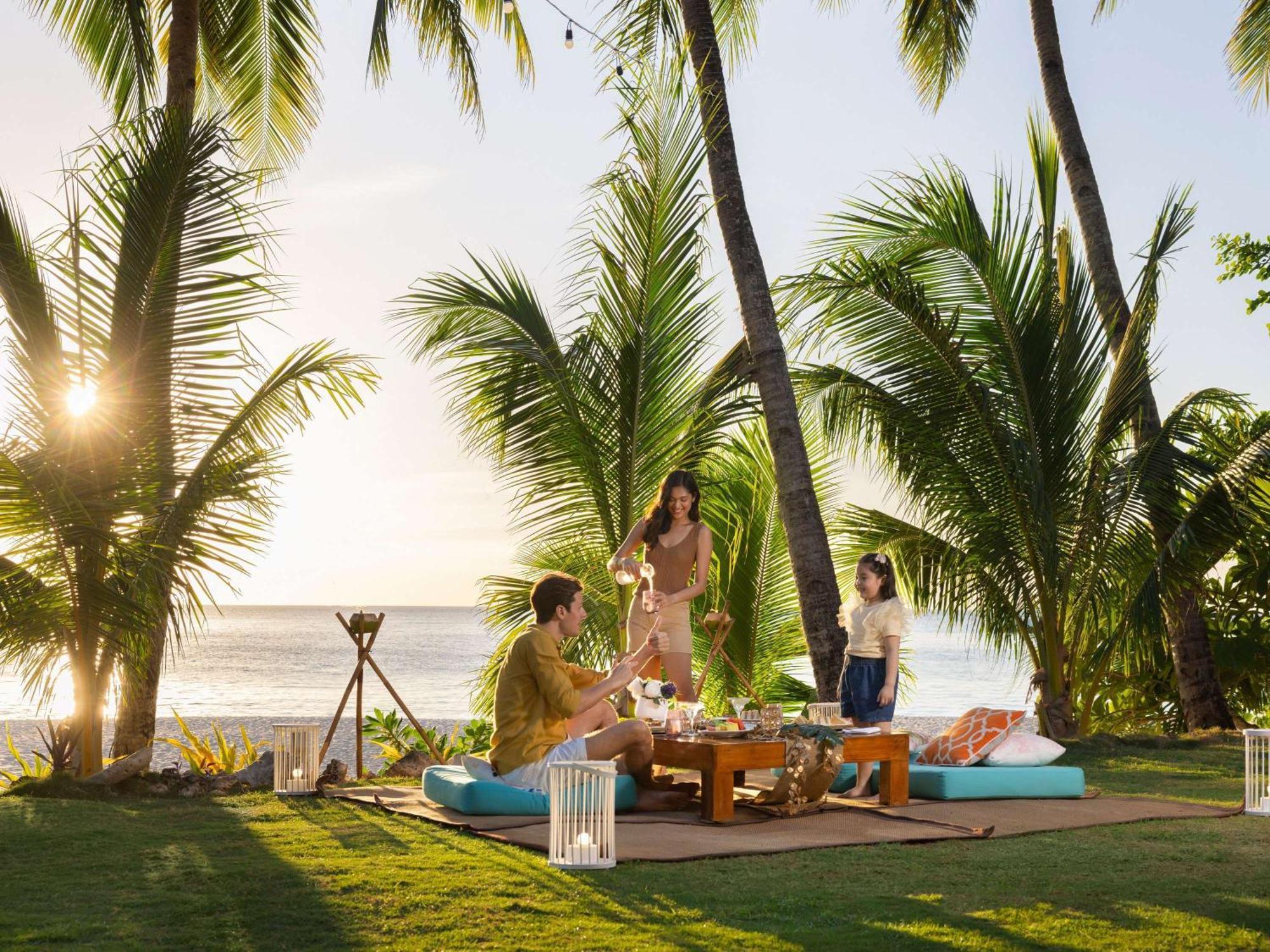 Movenpick Resort & Spa Boracay Yapak Kültér fotó A picnic in Hawaii